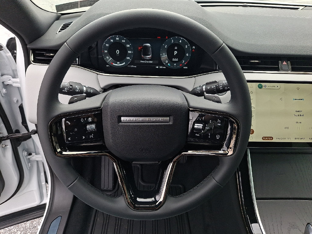 New 2026 Land Rover Range Rover Evoque S AWD/4WD image 11