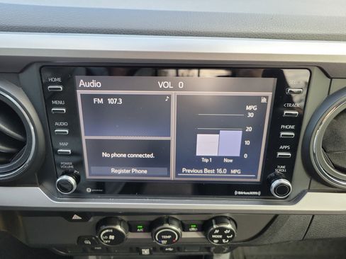 Used 2020 Toyota Tacoma SR5 image 30