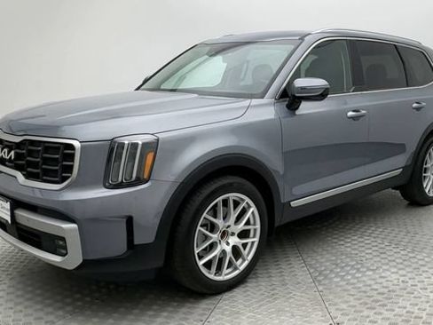Used 2025 Kia Telluride SX AWD/4WD image 4