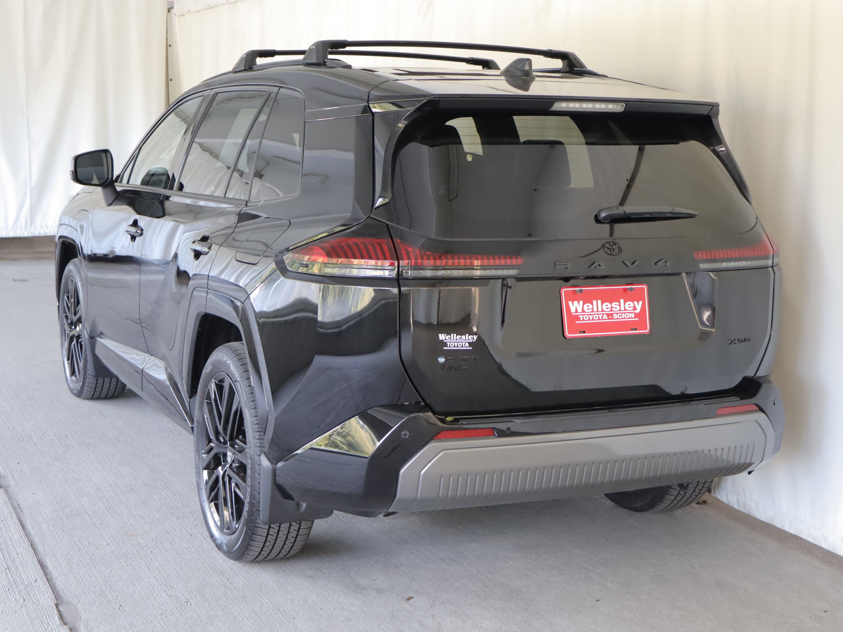 Used 2026 Toyota RAV4 XSE w/ Weather Package AWD/4WD image 26