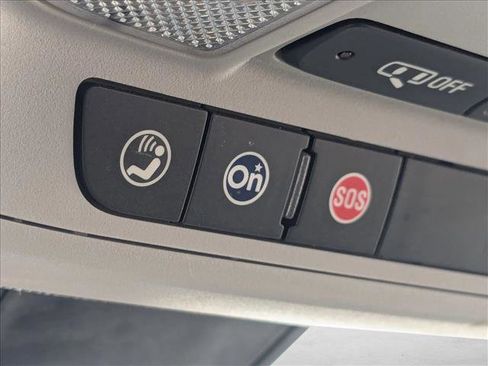 Used 2020 Chevrolet Malibu LS FWD image 14