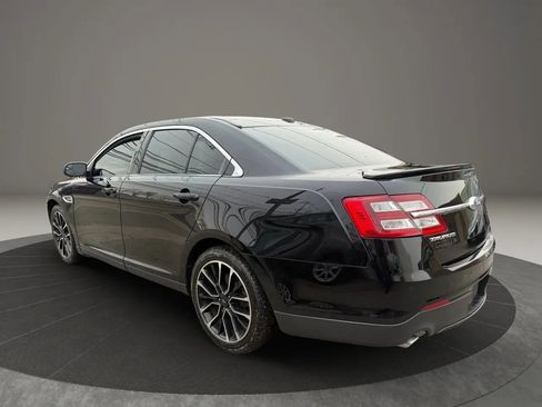 Used 2018 Ford Taurus SEL w/ Equipment Group 201A image 7