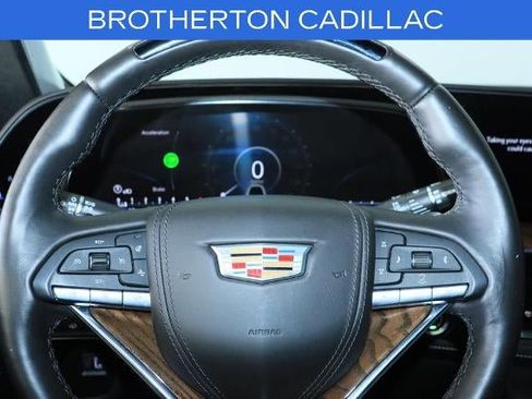 Certified 2023 Cadillac Escalade Sport Platinum w/ LPO, ONYX Package AWD/4WD image 19