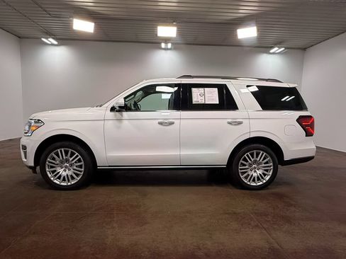 Used 2024 Ford Expedition Limited AWD/4WD image 6