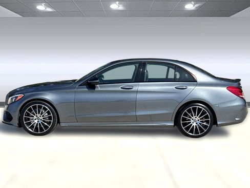 Used 2018 Mercedes-Benz C 300 Sedan image 2