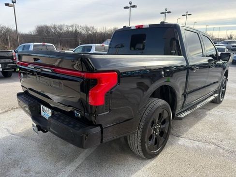 Used 2024 Ford F150 Lightning Platinum image 7
