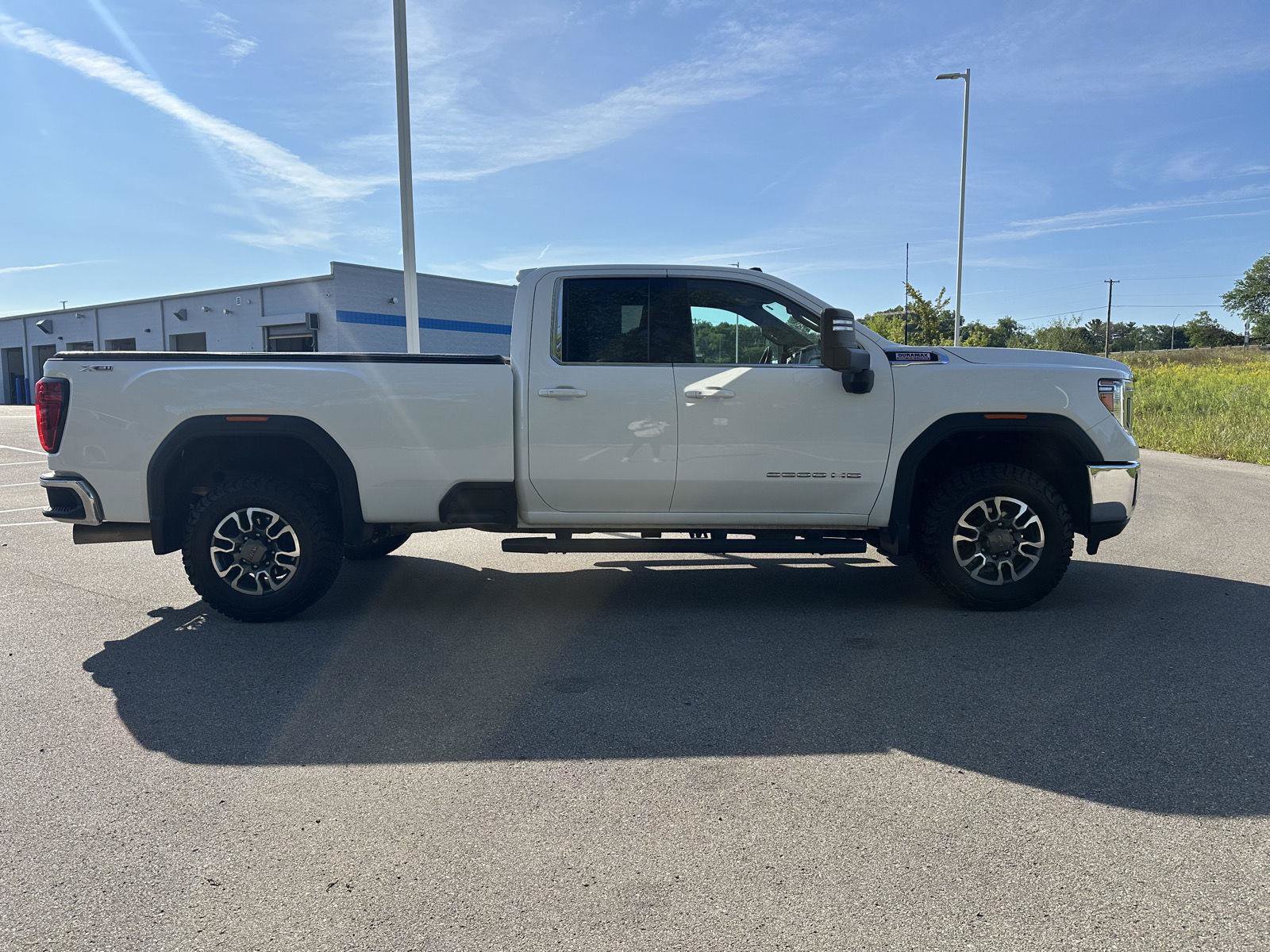 Used 2022 GMC Sierra 2500 SLE w/ SLE Convenience Package AWD/4WD image 6