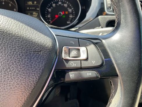 Used 2015 Volkswagen Jetta Sport FWD image 21