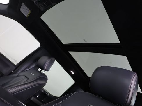 Used 2022 Ford F250 Platinum image 3