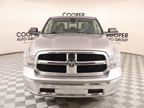 Used 2023 RAM 1500 Classic SLT w/ Trailer & Traction Group AWD/4WD image 9