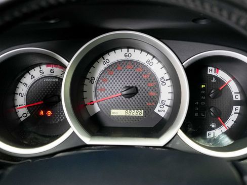 Used 2013 Toyota Tacoma PreRunner w/ TRD Sport Pkg RWD image 25
