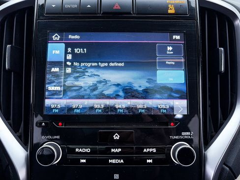 Used 2020 Subaru Ascent Limited w/ Technology Package image 24