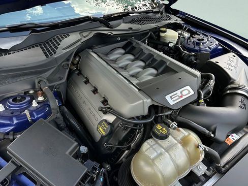 Used 2015 Ford Mustang GT Premium RWD image 25