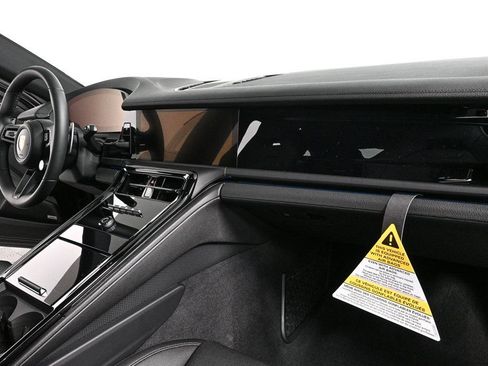 New 2026 Porsche Panamera RWD image 25