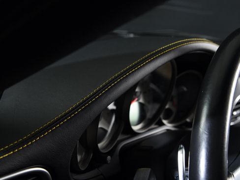Used 2011 Porsche 911 Turbo S AWD/4WD image 10