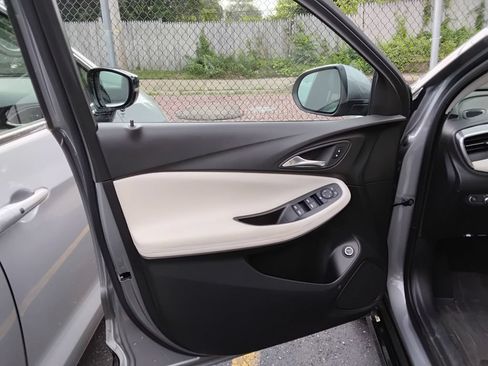 Used 2024 Buick Encore GX Sport Touring w/ Comfort Package FWD image 9