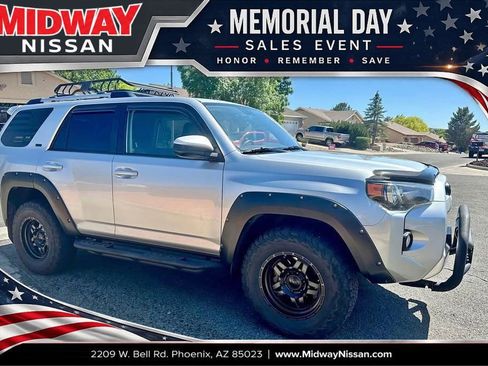 Used 2019 Toyota 4Runner SR5 AWD/4WD image 1