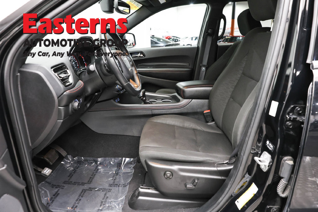 Used 2025 Dodge Durango GT RWD image 15
