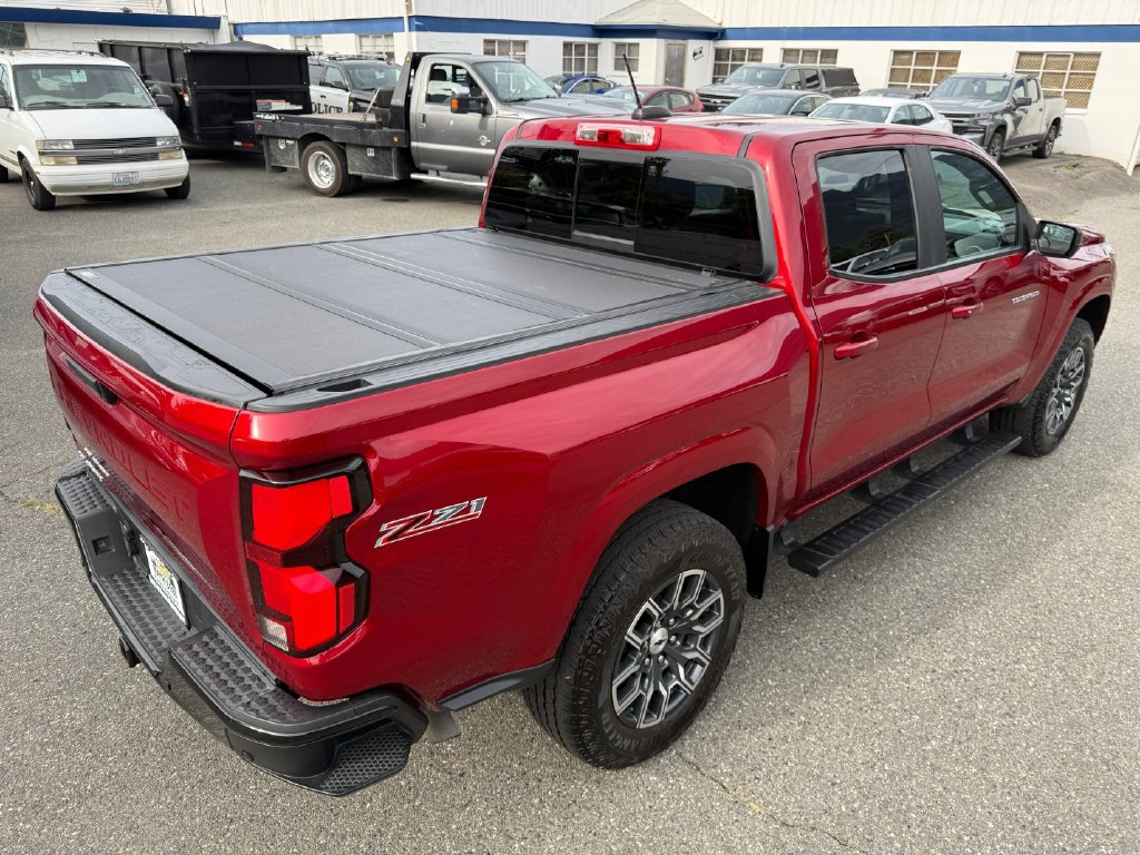 Used 2023 Chevrolet Colorado Z71 w/ Z71 Convenience Package 2 AWD/4WD image 7