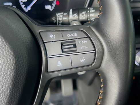 Used 2025 Honda CR-V Sport image 18