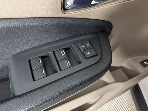 Used 2019 Honda Pilot EX image 13