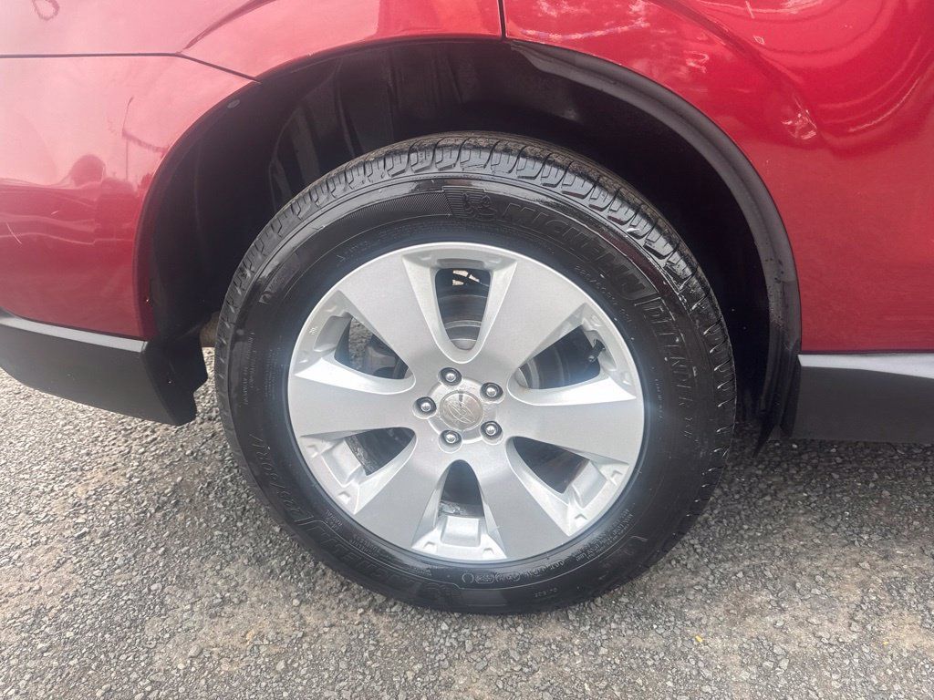 Used 2015 Subaru Forester 2.5i Premium w/ All-Weather Package AWD/4WD image 24