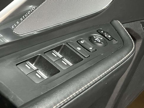 Used 2023 Acura RDX w/ Technology Package image 16