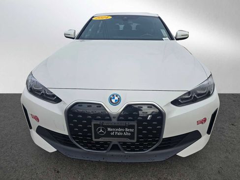 Used 2024 BMW i4 xDrive40i image 8