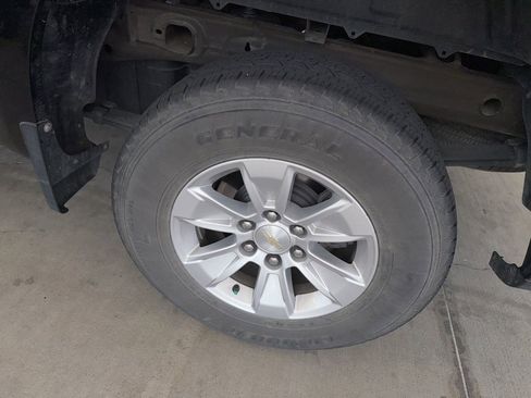 Used 2022 Chevrolet Silverado 1500 LT RWD image 10