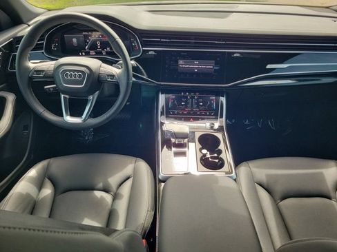 Certified 2025 Audi Q8 Premium Plus w/ Premium Plus Package AWD/4WD image 2