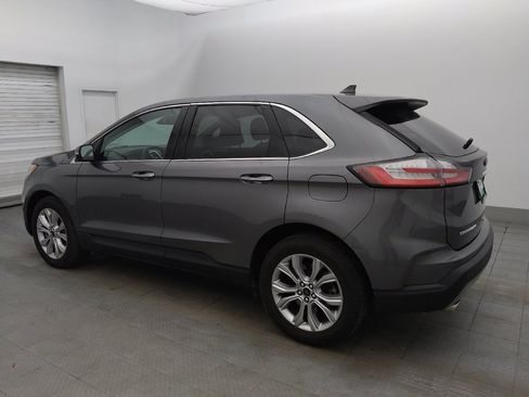 Used 2024 Ford Edge Titanium image 3