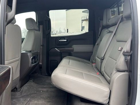 Used 2020 GMC Sierra 1500 SLT w/ SLT Convenience Package image 18