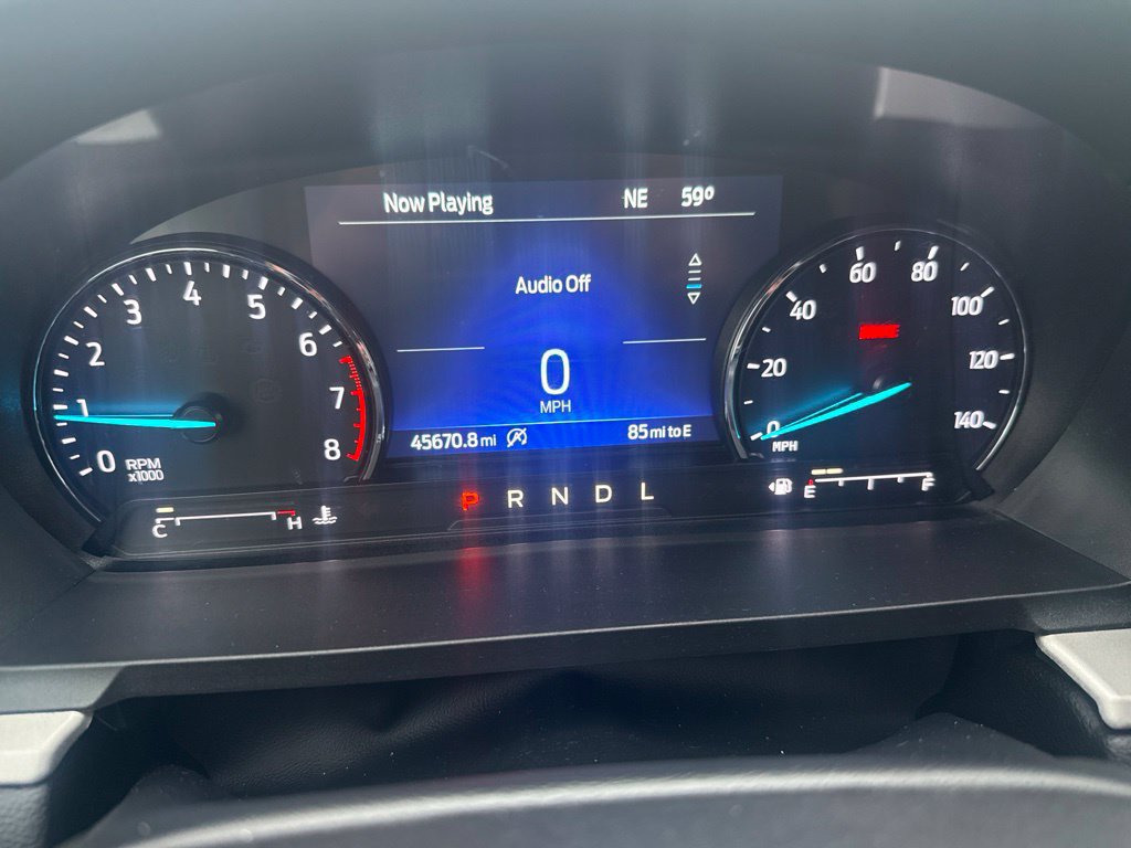 Used 2023 Ford Explorer XLT AWD/4WD image 24