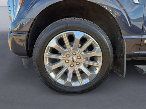 Used 2022 Ford F150 Limited image 14