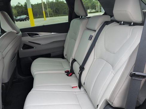 Used 2026 INFINITI QX60 Luxe w/ Cargo Package AWD/4WD image 15