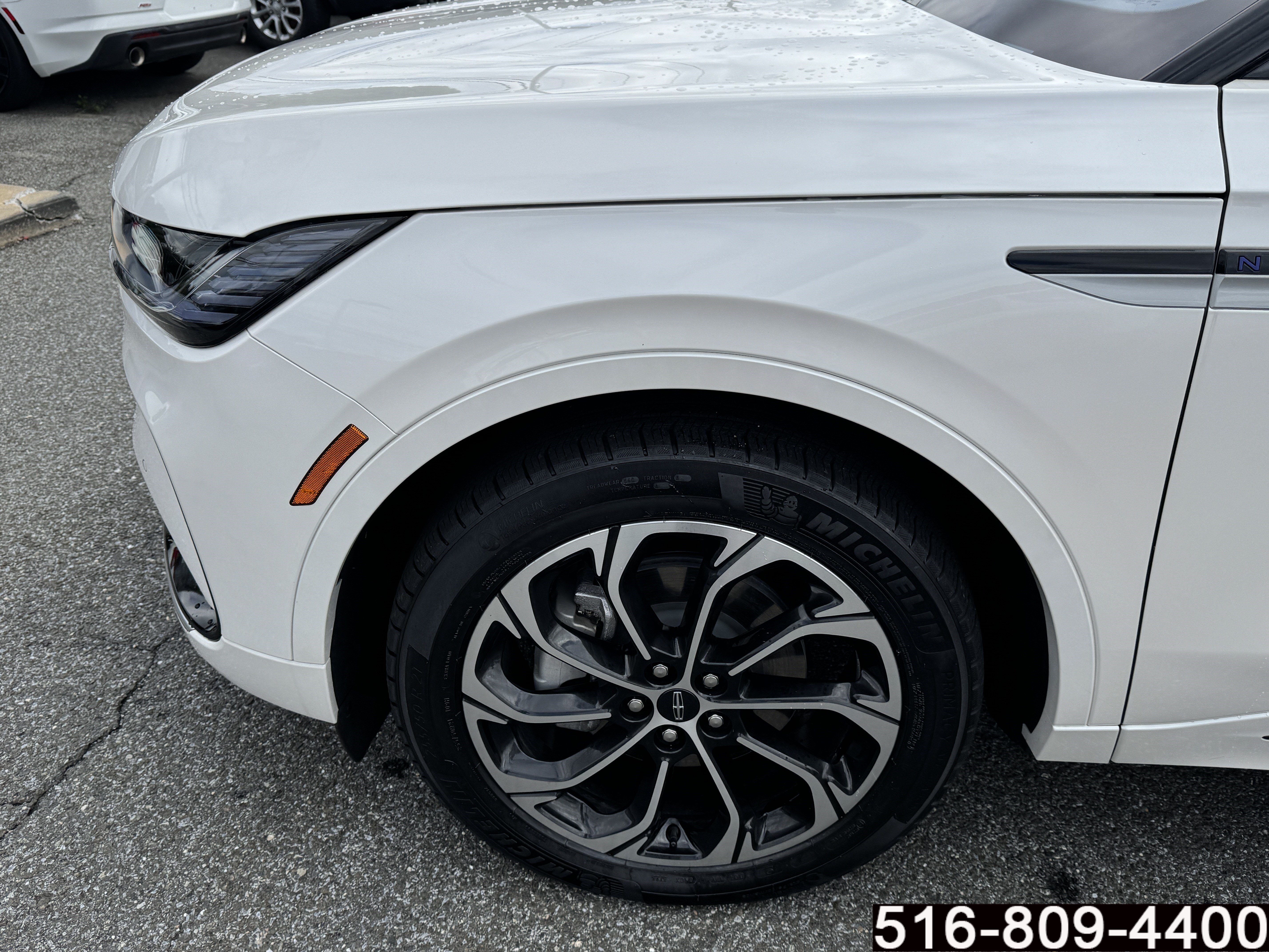 Used 2026 Lincoln Nautilus Reserve AWD/4WD image 11