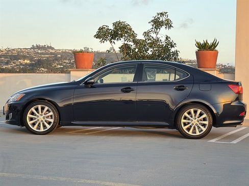 Used 2009 Lexus IS 250 250 image 3