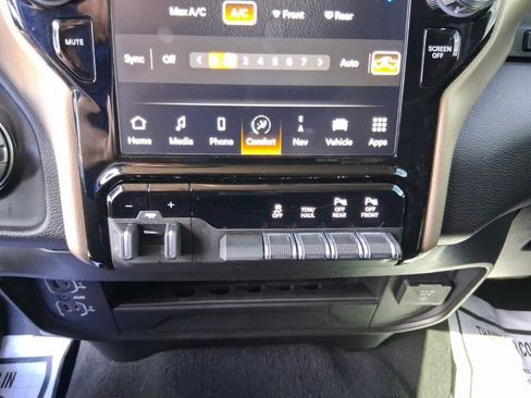 Used 2023 RAM 2500 Laramie AWD/4WD image 26