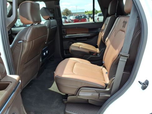 Used 2024 Ford Expedition King Ranch AWD/4WD image 15