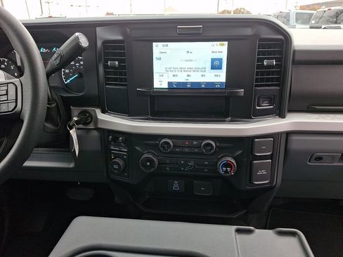 New 2026 Ford F350 XLT image 10
