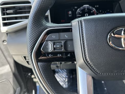 Used 2024 Toyota Tundra Platinum AWD/4WD image 19