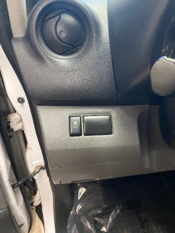 Used 2020 Nissan NV200 S FWD image 22