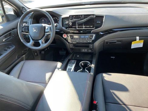 New 2026 Honda Ridgeline Black Edition image 7