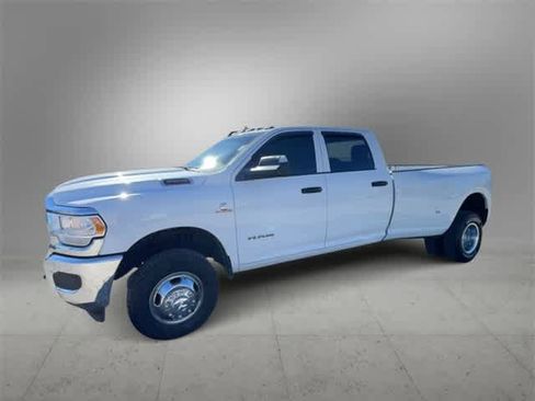 Used 2021 RAM 3500 Tradesman w/ Chrome Appearance Group image 4