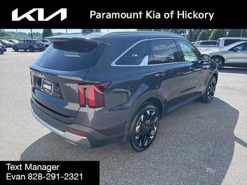 Used 2025 Kia Sorento SX FWD image 7