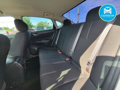 Used 2017 Nissan Sentra S FWD image 8