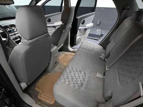 Used 2008 Chevrolet Equinox LS image 30