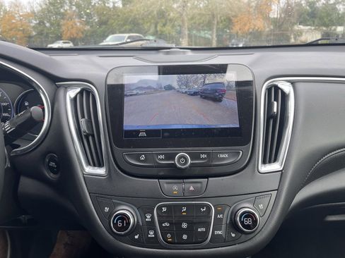 Used 2024 Chevrolet Malibu LT image 10