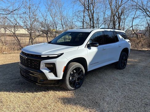 New 2026 Chevrolet Traverse RS image 1