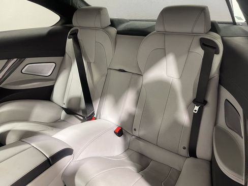 Used 2016 BMW M6 Competition image 17